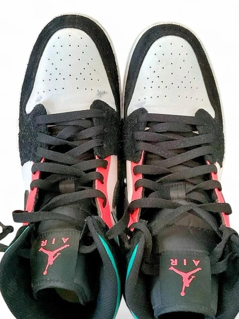 2020 Air Jordan 1 Mid SE 'South Beach' in size Men’s 13